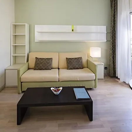 Arthur Bel Air 3* Cannes